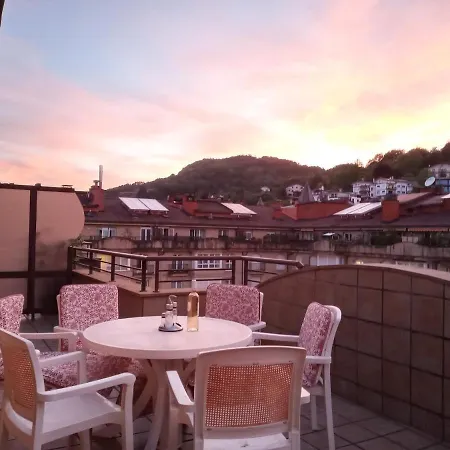 Exclusive With Two Huge Terraces And Parking Apartament